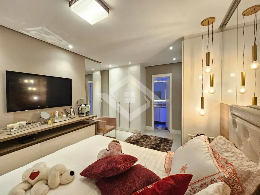 Foto 2 de Apartamento com 3 quartos à venda, 145m2 em Rio De Janeiro - RJ