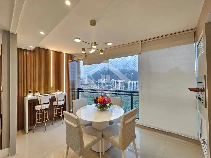 Foto 6 de Apartamento com 3 quartos à venda, 145m2 em Rio De Janeiro - RJ