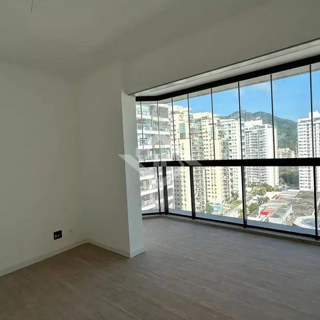 Apartamento com 2 quartos à venda, 91m2 em Recreio dos Bandeirantes, Rio De Janeiro - RJ - imagem 2 Foto 2 de Apartamento com 2 quartos à venda, 91m2 em Recreio dos Bandeirantes, Rio De Janeiro - RJ