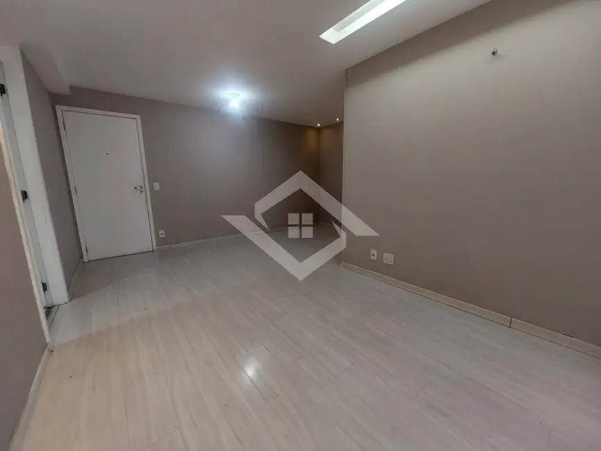 Foto 8 de Apartamento com 4 quartos à venda, 107m2 em Campo Grande, Rio De Janeiro - RJ