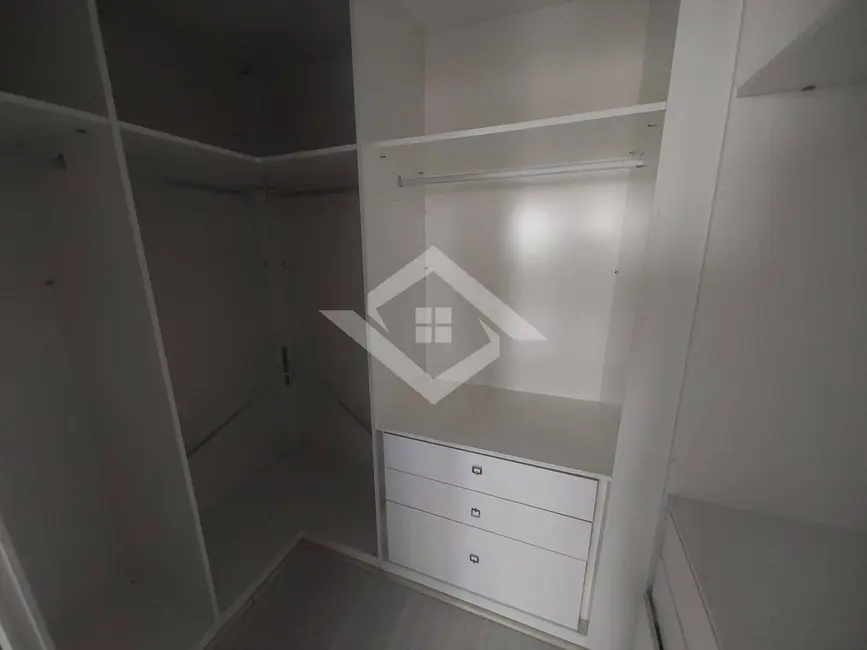 Foto 6 de Apartamento com 4 quartos à venda, 107m2 em Campo Grande, Rio De Janeiro - RJ