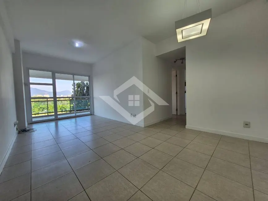 Foto 3 de Apartamento com 2 quartos à venda, 78m2 em Rio De Janeiro - RJ