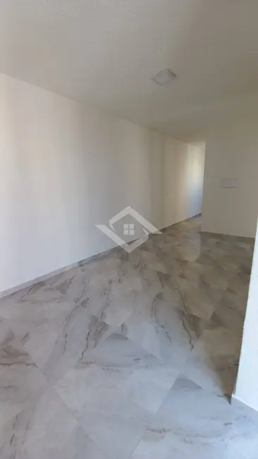 Foto 1 de Apartamento com 2 quartos à venda, 45m2 em Santa Cruz, Rio De Janeiro - RJ