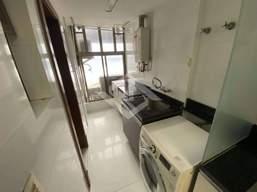 Apartamento com 4 quartos para alugar, 150m2 em Barra da Tijuca, Rio De Janeiro - RJ - imagem 4 Foto 4 de Apartamento com 4 quartos para alugar, 150m2 em Barra da Tijuca, Rio De Janeiro - RJ