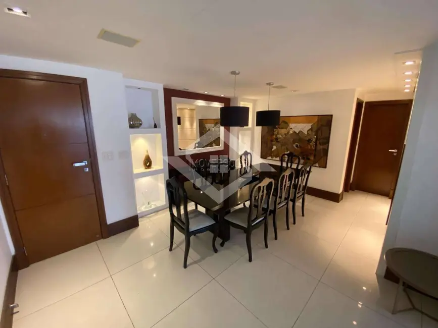 Apartamento com 4 quartos para alugar, 150m2 em Barra da Tijuca, Rio De Janeiro - RJ - imagem 9 Foto 9 de Apartamento com 4 quartos para alugar, 150m2 em Barra da Tijuca, Rio De Janeiro - RJ