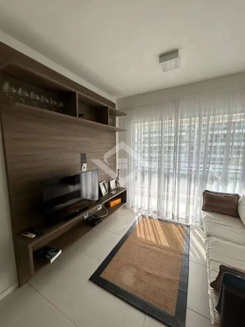 Apartamento com 2 quartos para alugar, 65m2 em Recreio dos Bandeirantes, Rio De Janeiro - RJ - imagem 7 Foto 7 de Apartamento com 2 quartos para alugar, 65m2 em Recreio dos Bandeirantes, Rio De Janeiro - RJ