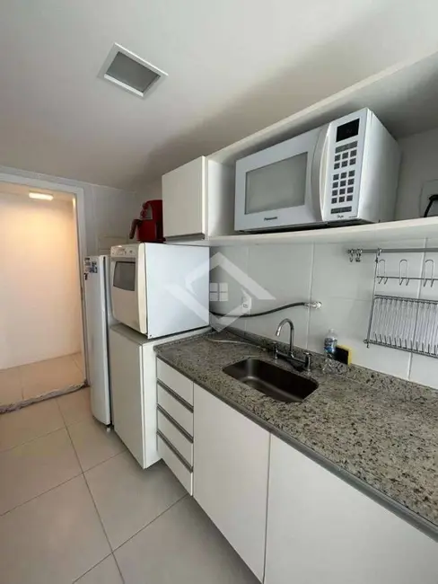 Apartamento com 2 quartos para alugar, 65m2 em Recreio dos Bandeirantes, Rio De Janeiro - RJ - imagem 6 Foto 6 de Apartamento com 2 quartos para alugar, 65m2 em Recreio dos Bandeirantes, Rio De Janeiro - RJ