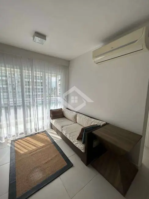 Apartamento com 2 quartos para alugar, 65m2 em Recreio dos Bandeirantes, Rio De Janeiro - RJ - imagem 8 Foto 8 de Apartamento com 2 quartos para alugar, 65m2 em Recreio dos Bandeirantes, Rio De Janeiro - RJ