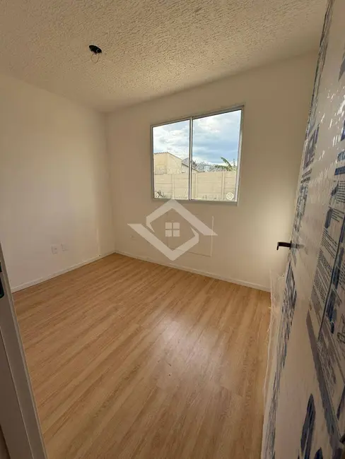 Foto 3 de Apartamento com 2 quartos à venda, 45m2 em Guaratiba, Rio De Janeiro - RJ