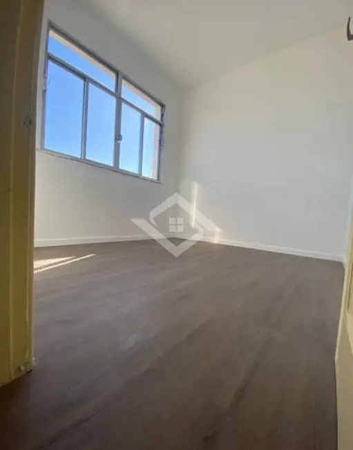 Foto 8 de Apartamento com 2 quartos à venda, 76m2 em Olaria, Rio De Janeiro - RJ