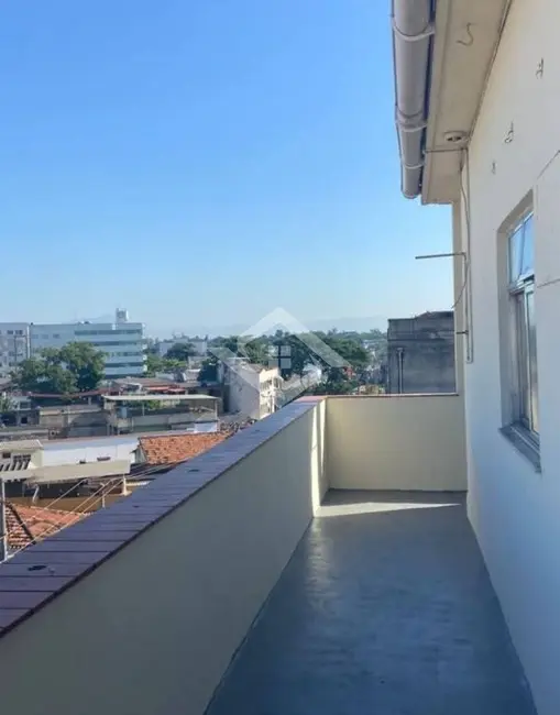 Foto 5 de Apartamento com 2 quartos à venda, 76m2 em Olaria, Rio De Janeiro - RJ