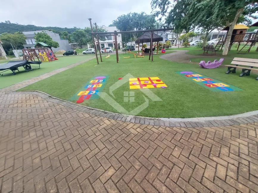 Foto 1 de Terreno / Lote à venda, 519m2 em Guaratiba, Rio De Janeiro - RJ