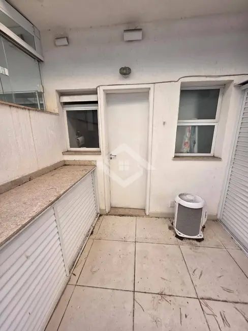 Apartamento com 3 quartos à venda e para alugar, 215m2 em Freguesia (Jacarepaguá), Rio De Janeiro - RJ - imagem 4 Foto 4 de Apartamento com 3 quartos à venda e para alugar, 215m2 em Freguesia (Jacarepaguá), Rio De Janeiro - RJ