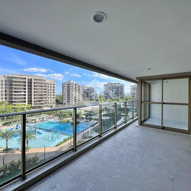 Apartamento com 3 quartos à venda, 120m2 em Barra da Tijuca, Rio De Janeiro - RJ - imagem 2 Foto 2 de Apartamento com 3 quartos à venda, 120m2 em Barra da Tijuca, Rio De Janeiro - RJ