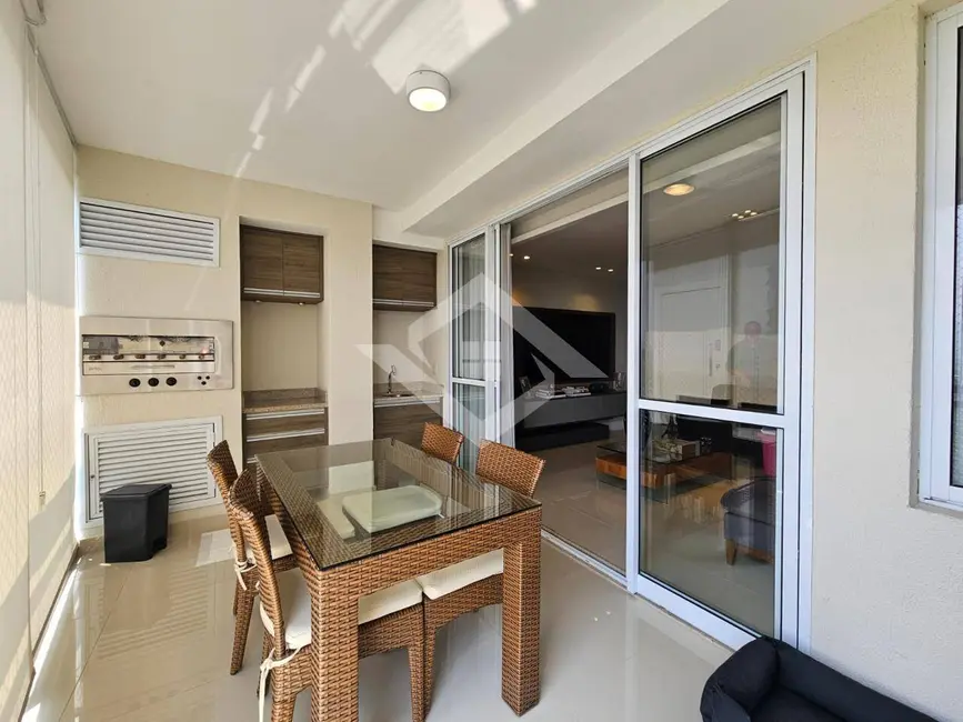 Foto 2 de Apartamento com 3 quartos à venda, 145m2 em Rio De Janeiro - RJ