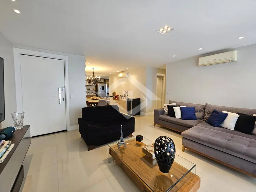 Foto 9 de Apartamento com 3 quartos à venda, 145m2 em Rio De Janeiro - RJ