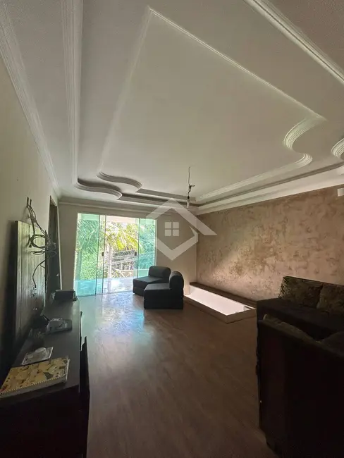 Foto 1 de Casa com 3 quartos à venda e para alugar, 150m2 em Campo Grande, Rio De Janeiro - RJ