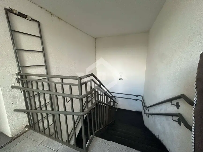 Apartamento com 2 quartos à venda e para alugar, 50m2 em Guaratiba, Rio De Janeiro - RJ - imagem 8 Foto 8 de Apartamento com 2 quartos à venda e para alugar, 50m2 em Guaratiba, Rio De Janeiro - RJ