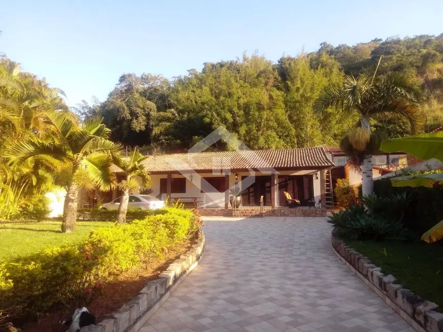 Foto 2 de Casa com 4 quartos à venda, 240m2 em Guaratiba, Rio De Janeiro - RJ