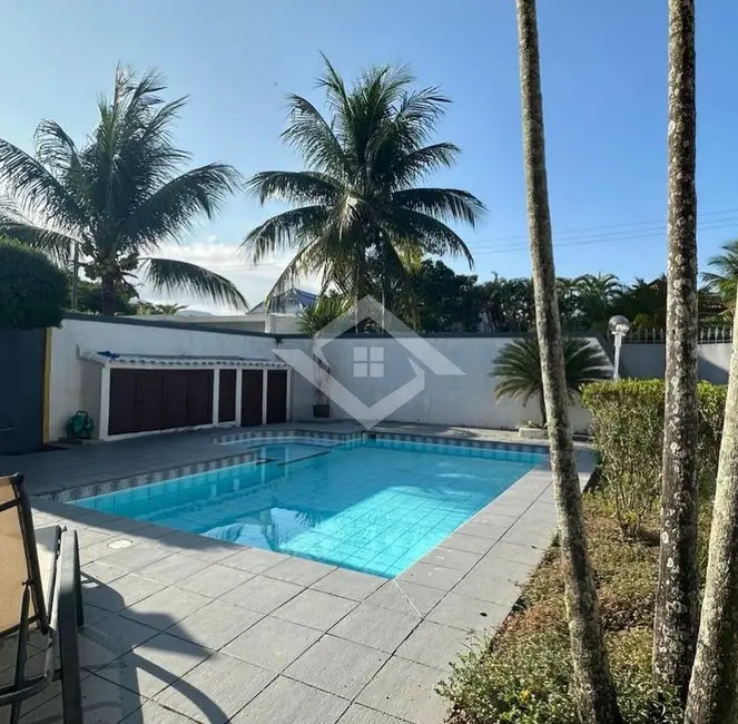 Foto 1 de Casa com 4 quartos à venda e para alugar, 400m2 em Barra da Tijuca, Rio De Janeiro - RJ