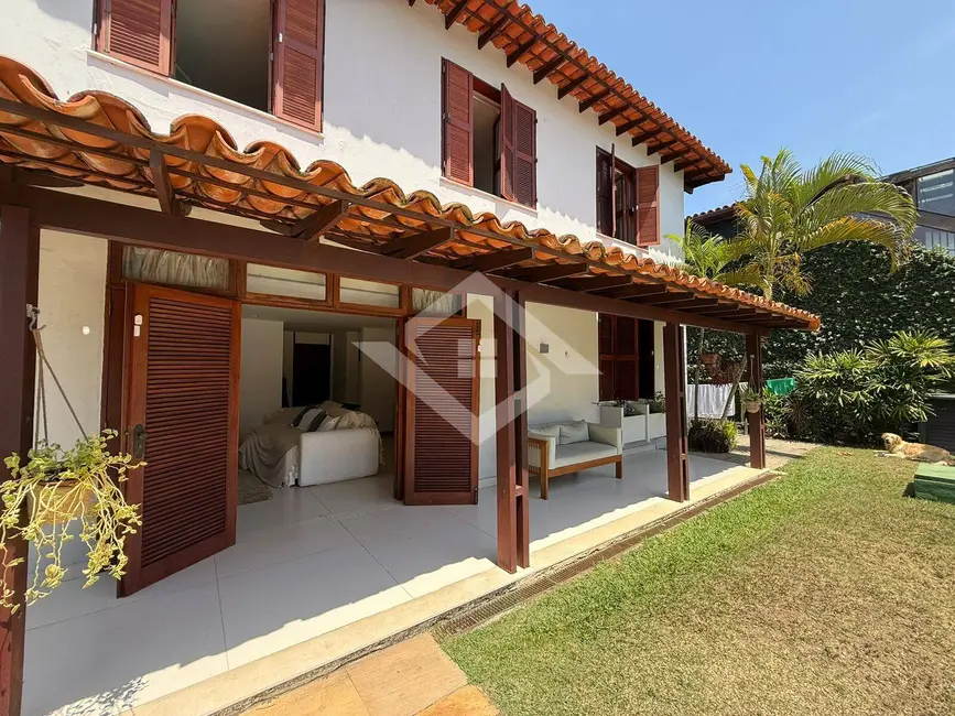 Foto 7 de Casa com 2 quartos para alugar, 650m2 em Barra da Tijuca, Rio De Janeiro - RJ