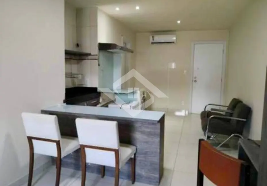 Loft / Flat com 1 quarto à venda e para alugar, 35m2 em Paraíso, Sao Goncalo - RJ - imagem 8 Foto 8 de Loft / Flat com 1 quarto à venda e para alugar, 35m2 em Paraíso, Sao Goncalo - RJ