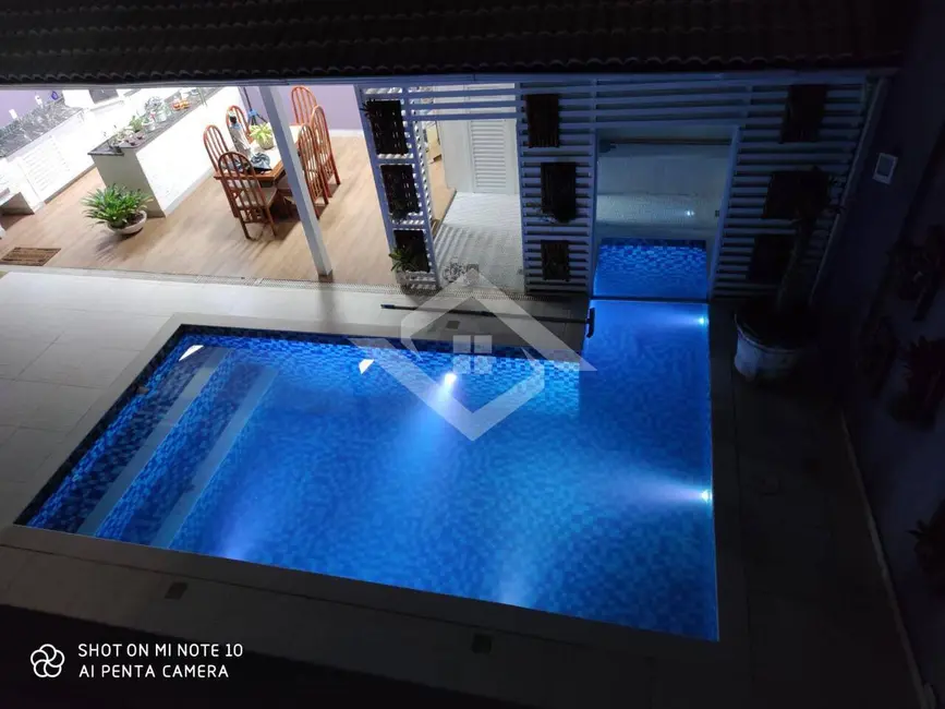 Foto 4 de Casa com 5 quartos para alugar, 480m2 em Barra da Tijuca, Rio De Janeiro - RJ