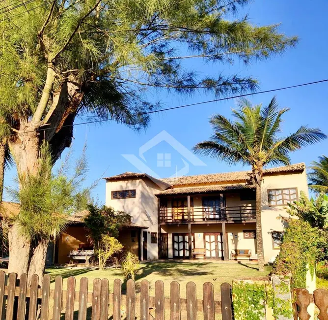 Foto 2 de Casa com 5 quartos à venda, 250m2 em Orla 500 (Tamoios), Cabo Frio - RJ