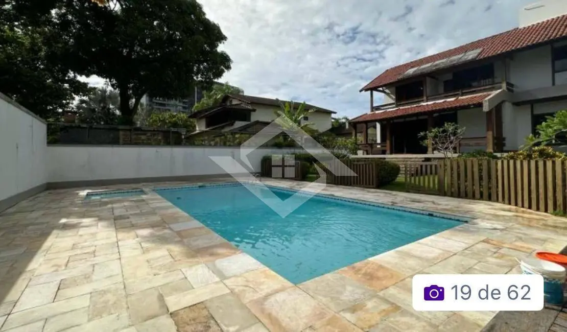 Casa com 5 quartos à venda, 900m2 em Barra da Tijuca, Rio De Janeiro - RJ - imagem 6 Foto 6 de Casa com 5 quartos à venda, 900m2 em Barra da Tijuca, Rio De Janeiro - RJ