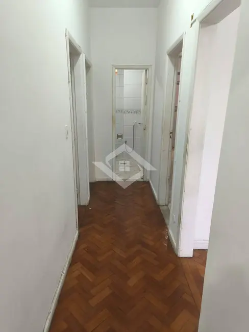 Apartamento com 3 quartos à venda e para alugar, 96m2 em Catete, Rio De Janeiro - RJ - imagem 9 Foto 9 de Apartamento com 3 quartos à venda e para alugar, 96m2 em Catete, Rio De Janeiro - RJ