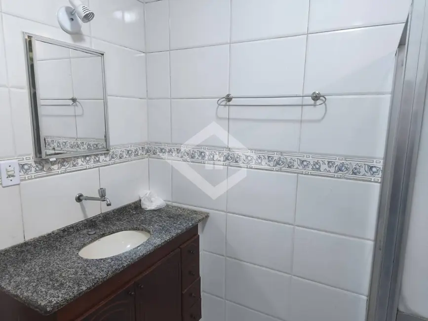 Apartamento com 3 quartos à venda e para alugar, 96m2 em Catete, Rio De Janeiro - RJ - imagem 7 Foto 7 de Apartamento com 3 quartos à venda e para alugar, 96m2 em Catete, Rio De Janeiro - RJ