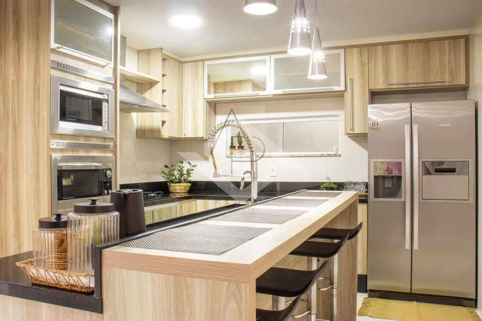 Foto 8 de Casa com 3 quartos à venda, 1200m2 em Campo Grande, Rio De Janeiro - RJ