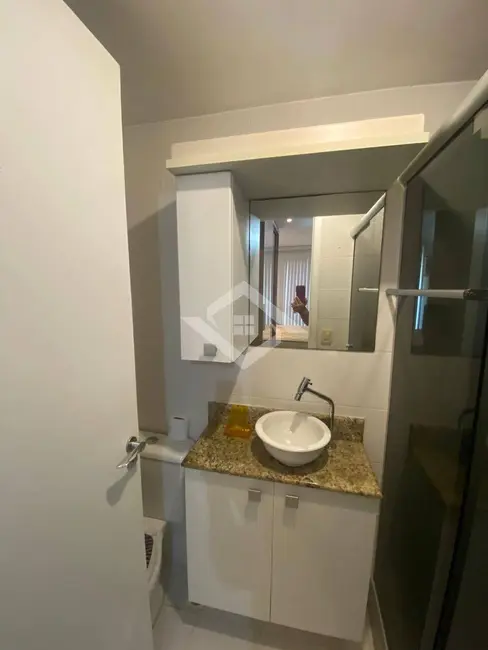 Foto 5 de Apartamento com 2 quartos para alugar, 65m2 em Rio De Janeiro - RJ