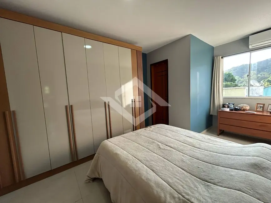 Casa com 3 quartos à venda em Campo Grande, Rio De Janeiro - RJ - imagem 4 Foto 4 de Casa com 3 quartos à venda em Campo Grande, Rio De Janeiro - RJ