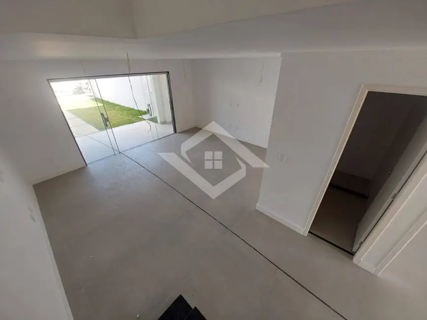 Foto 3 de Casa de Condomínio com 4 quartos à venda, 200m2 em Guaratiba, Rio De Janeiro - RJ