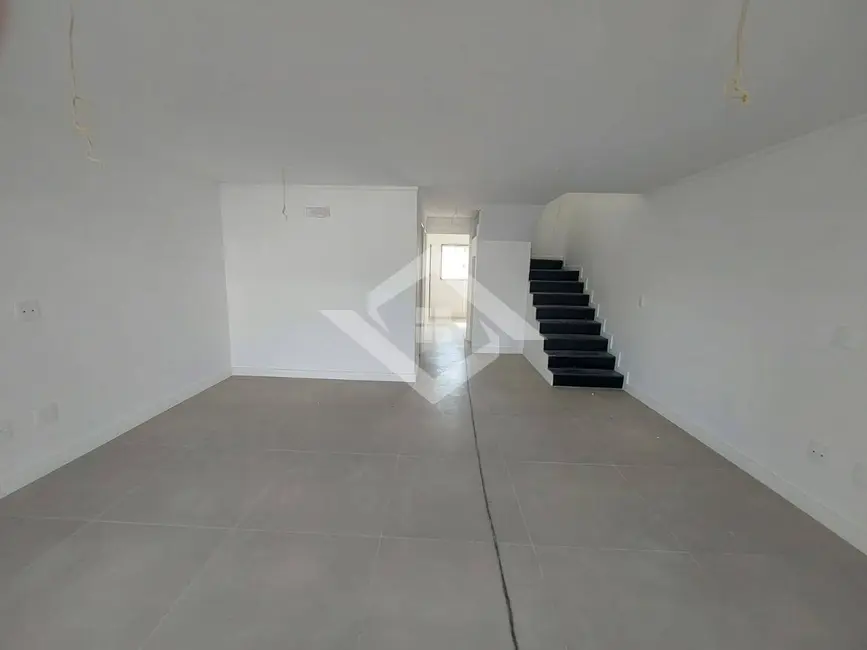 Foto 4 de Casa de Condomínio com 4 quartos à venda, 200m2 em Guaratiba, Rio De Janeiro - RJ