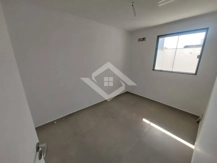 Foto 5 de Casa de Condomínio com 4 quartos à venda, 200m2 em Guaratiba, Rio De Janeiro - RJ