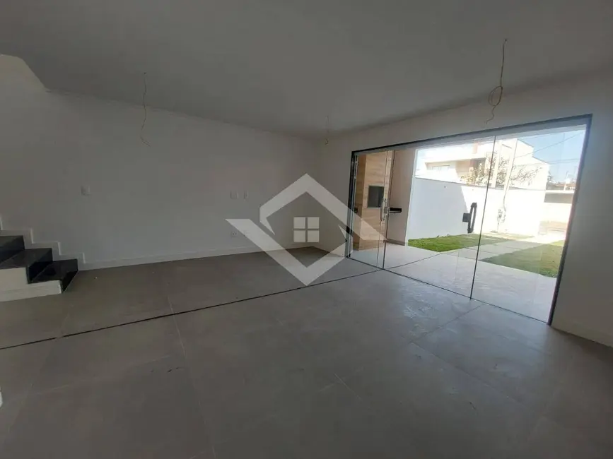 Foto 1 de Casa de Condomínio com 4 quartos à venda, 200m2 em Guaratiba, Rio De Janeiro - RJ