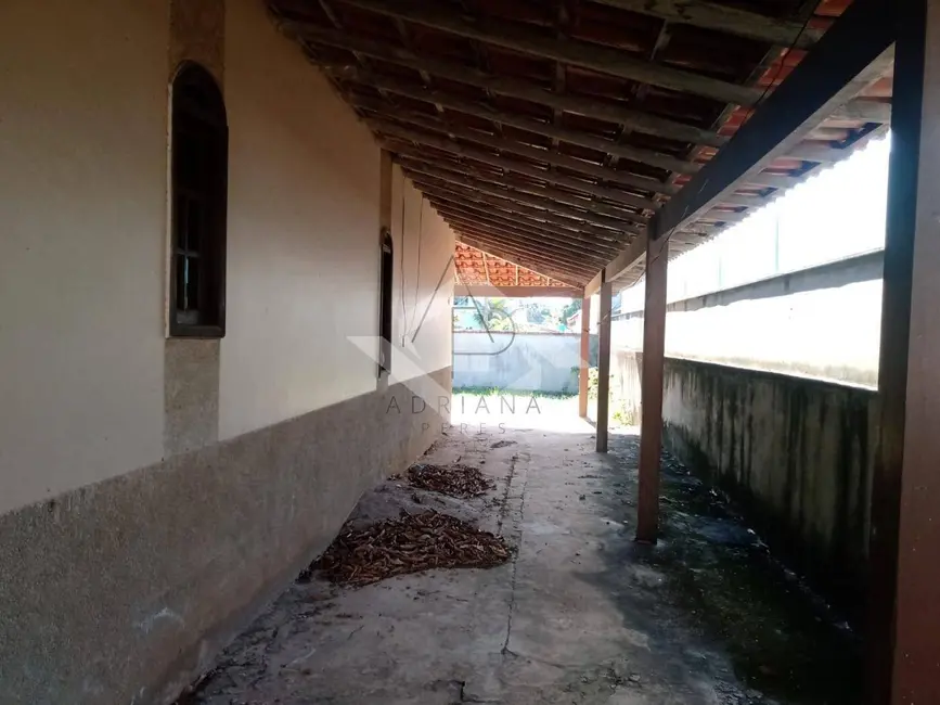 Casa à venda e para alugar em Nova Califórnia (Tamoios), Cabo Frio - RJ - imagem 2 Foto 2 de Casa à venda e para alugar em Nova Califórnia (Tamoios), Cabo Frio - RJ