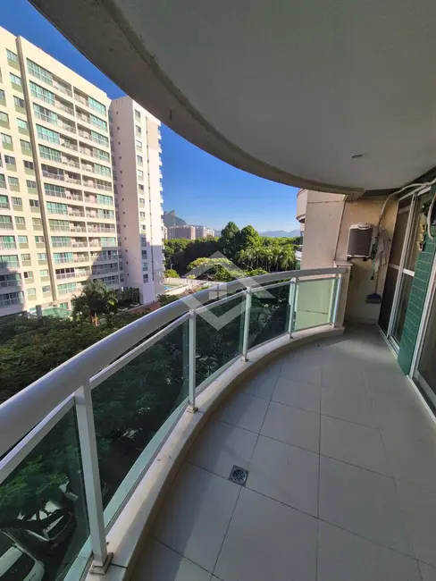 Foto 2 de Apartamento com 2 quartos à venda, 76m2 em Rio De Janeiro - RJ