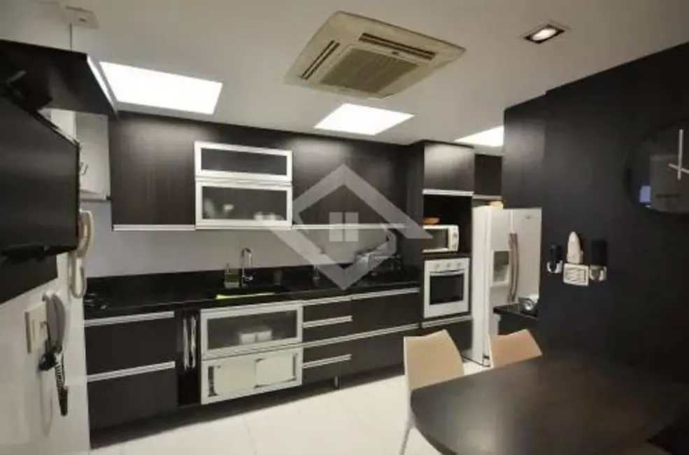 Foto 7 de Apartamento com 4 quartos para alugar, 155m2 em Barra da Tijuca, Rio De Janeiro - RJ