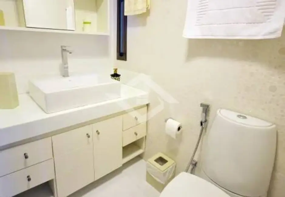 Foto 4 de Apartamento com 4 quartos para alugar, 155m2 em Barra da Tijuca, Rio De Janeiro - RJ