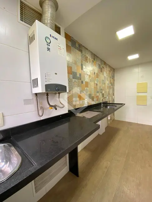 Foto 2 de Apartamento com 2 quartos à venda, 70m2 em Recreio dos Bandeirantes, Rio De Janeiro - RJ