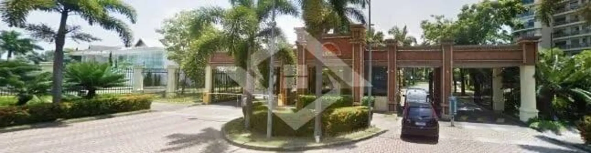 Foto 1 de Casa com 5 quartos para alugar, 400m2 em Barra da Tijuca, Rio De Janeiro - RJ