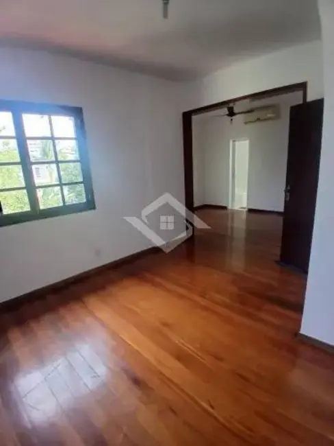 Foto 5 de Casa com 5 quartos para alugar, 400m2 em Barra da Tijuca, Rio De Janeiro - RJ