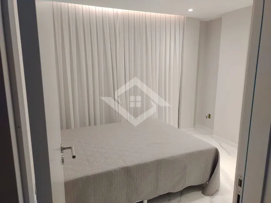 Apartamento com 3 quartos à venda, 152m2 em Recreio dos Bandeirantes, Rio De Janeiro - RJ - imagem 7 Foto 7 de Apartamento com 3 quartos à venda, 152m2 em Recreio dos Bandeirantes, Rio De Janeiro - RJ