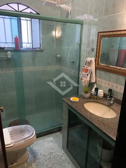 Foto 3 de Casa com 3 quartos para alugar, 240m2 em Moquetá, Nova Iguacu - RJ