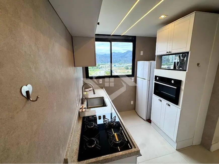 Apartamento com 2 quartos à venda, 71m2 em Recreio dos Bandeirantes, Rio De Janeiro - RJ - imagem 3 Foto 3 de Apartamento com 2 quartos à venda, 71m2 em Recreio dos Bandeirantes, Rio De Janeiro - RJ