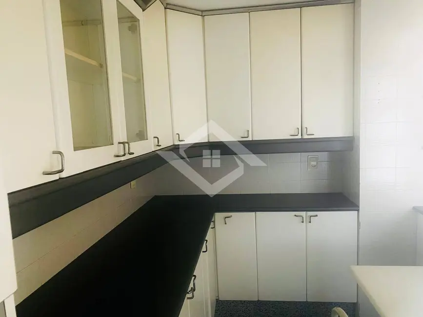 Foto 3 de Apartamento com 3 quartos à venda, 100m2 em Barra da Tijuca, Rio De Janeiro - RJ