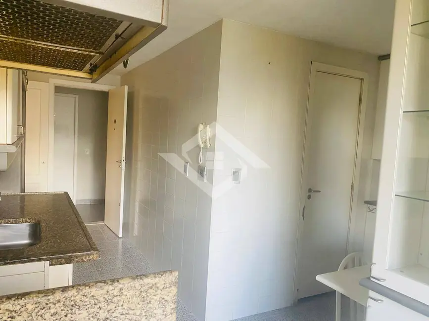 Foto 4 de Apartamento com 3 quartos à venda, 100m2 em Barra da Tijuca, Rio De Janeiro - RJ